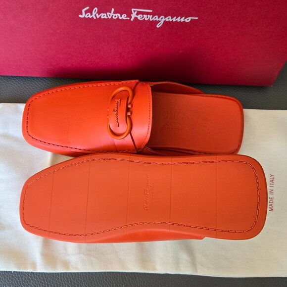 Salvatore Ferragamo Vulcano Red Calf Leather Mule - Picture 10 of 12